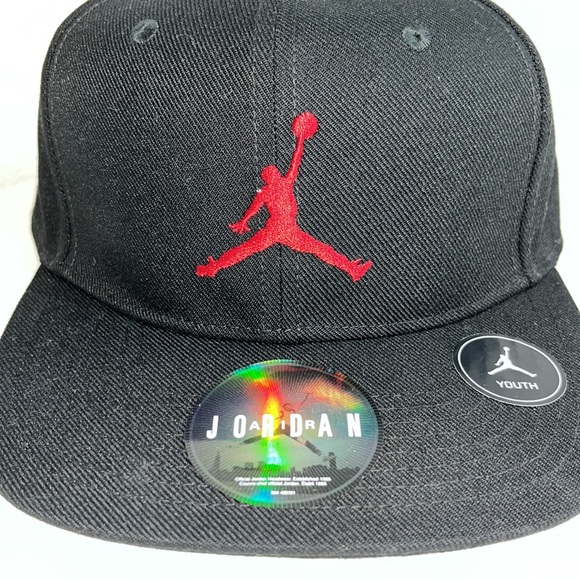 NWT. Jordan adjustable hat and Jordan sackpack - Picture 2 of 5